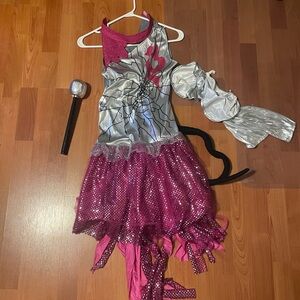girls catty noir monster high costume size LARGE